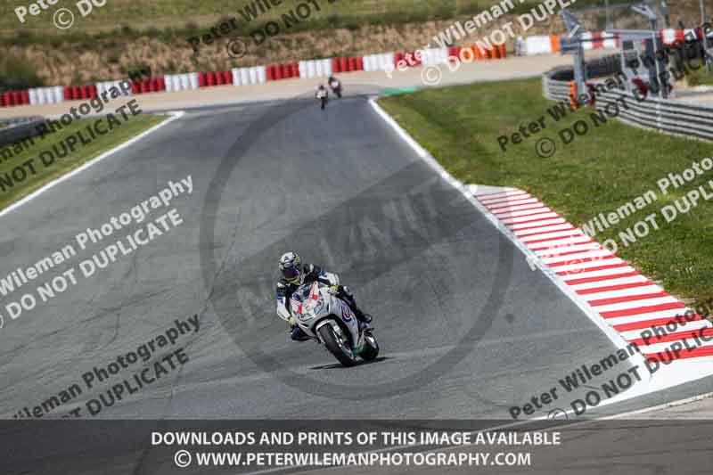 cadwell no limits trackday;cadwell park;cadwell park photographs;cadwell trackday photographs;enduro digital images;event digital images;eventdigitalimages;navarra;no limits trackdays;peter wileman photography;racing digital images;trackday digital images;trackday photos